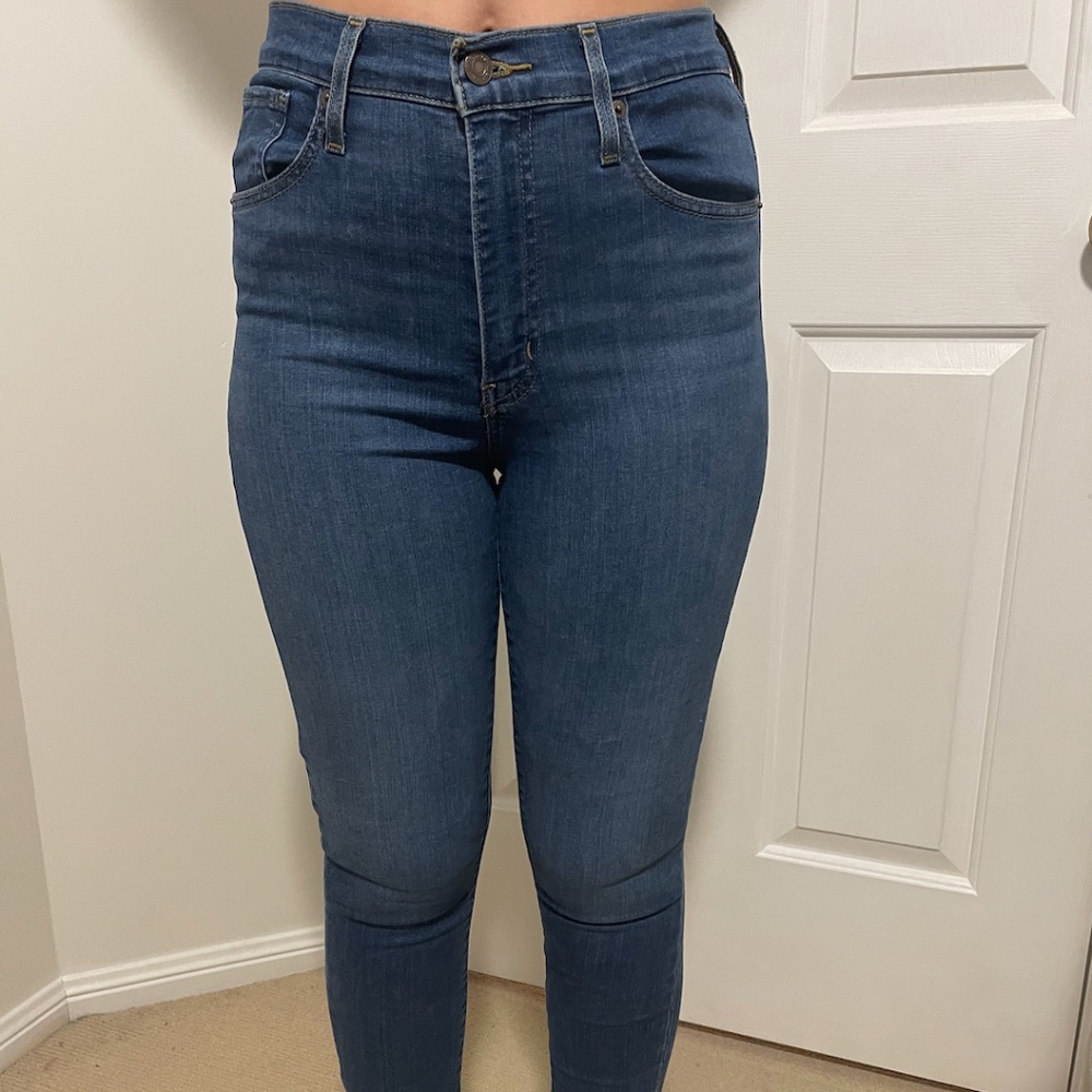 Levis Mile High Skinny Jeans - Picture 2 of 5